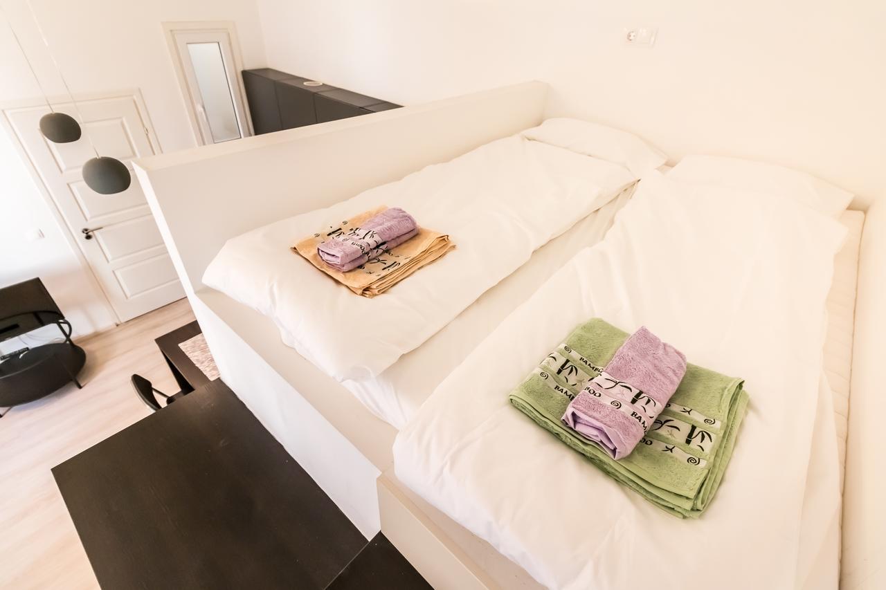Mickey'S Flat Close To Budapest Whale Apartment Ngoại thất bức ảnh