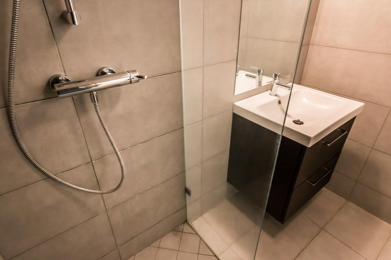 Mickey'S Flat Close To Budapest Whale Apartment Ngoại thất bức ảnh